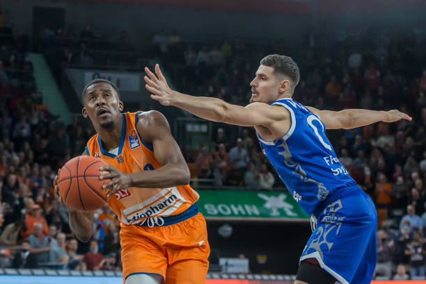 本次中国U 本次中国U