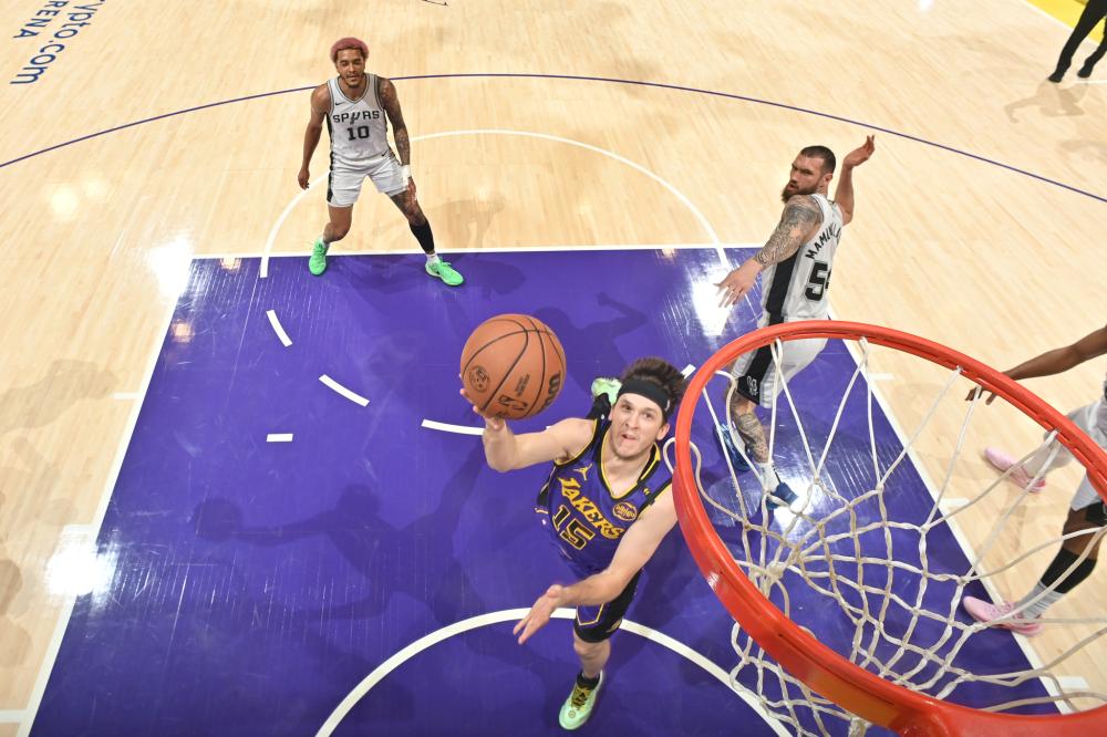 而拉金不仅 而拉金不仅