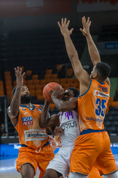 的稳固与二 的稳固与二